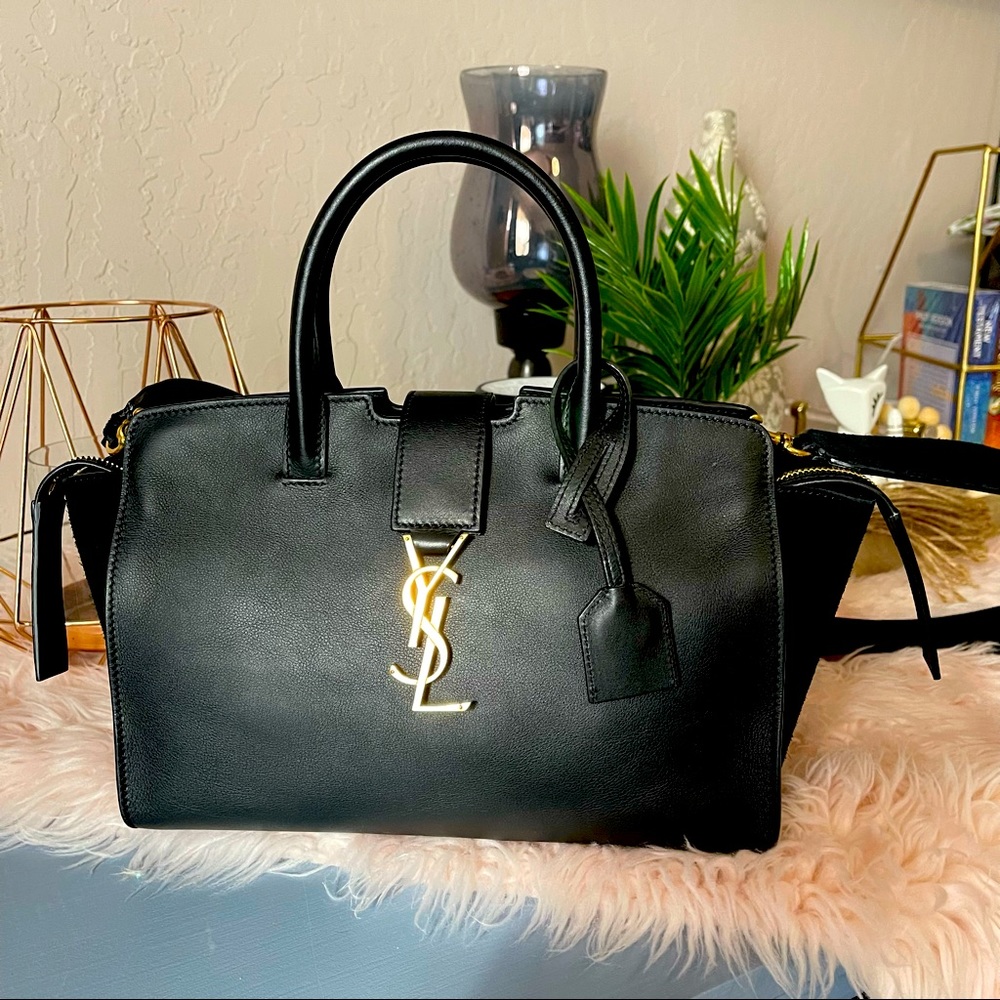 🔥🔥SOLD!!!! Sold !!Yves Saint Laurent Downtown Cabas Bag🔥🔥💯 Authentic!!